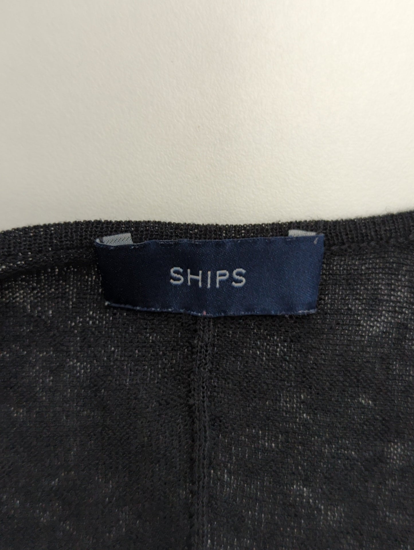 SHIPS:CTN/LNN/PL VEST