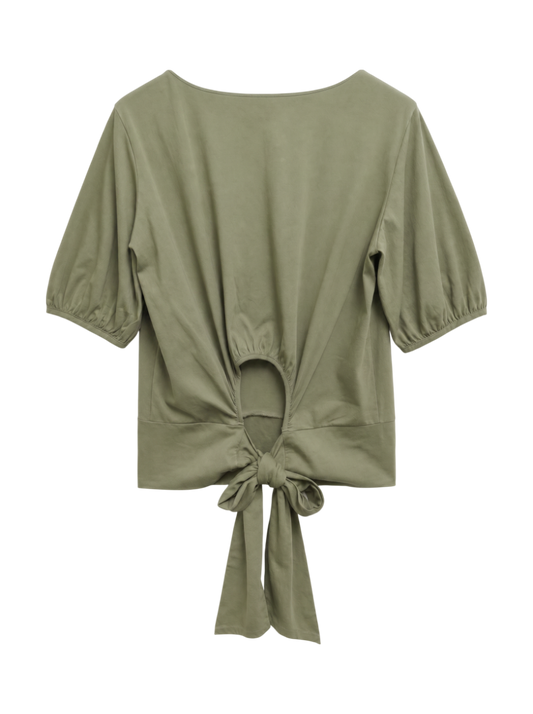 Khaju:バックオープンリボンプルオーバー