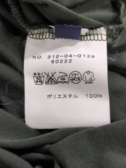 Vネックパフスリーブプルオーバー
