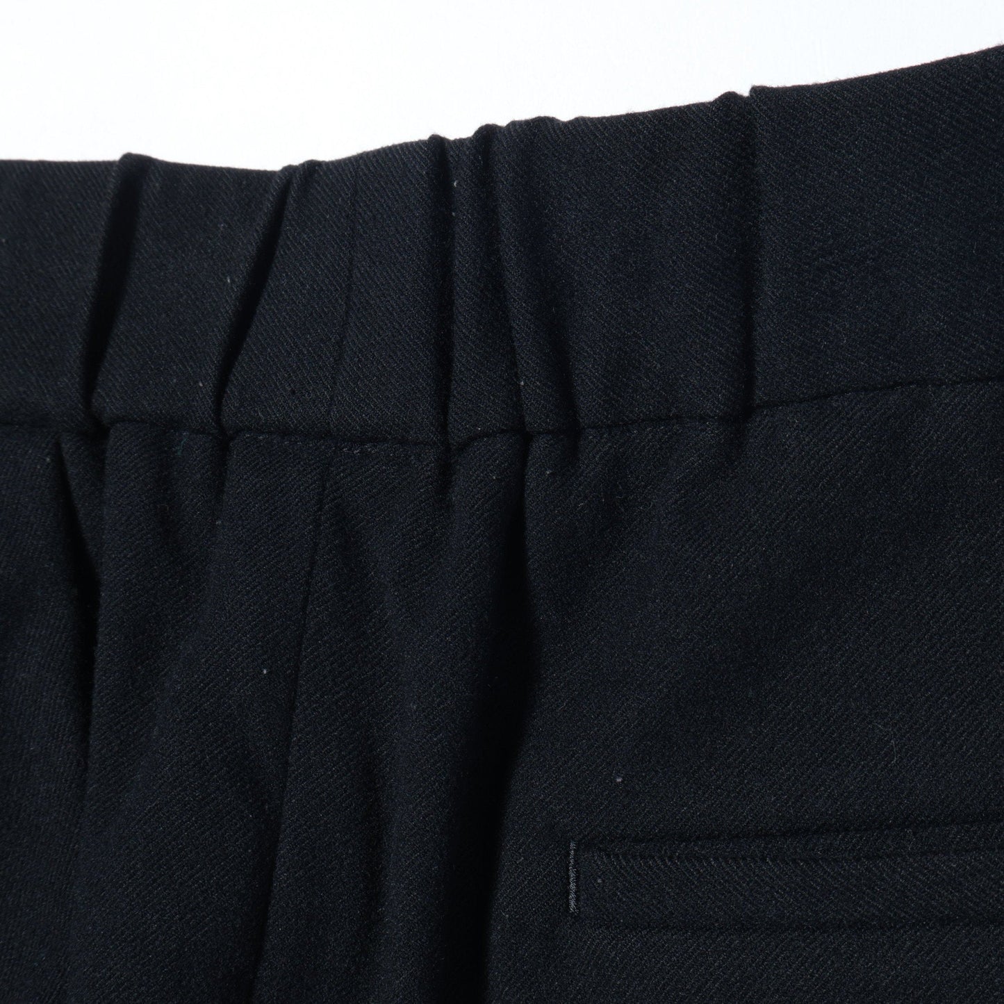 起毛フラップポケットパンツ