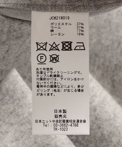 J.C.M:ハーフジップポンチョ
