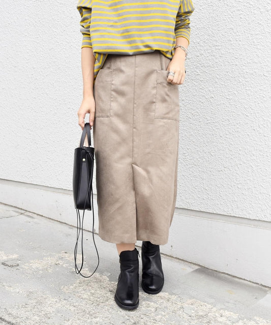 liflattie ships:フェイクスエードストレートスカート