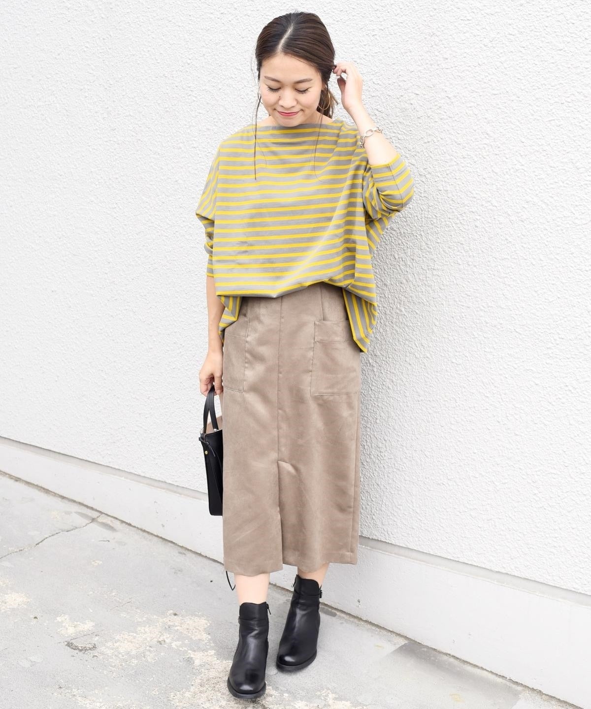 liflattie ships:フェイクスエードストレートスカート