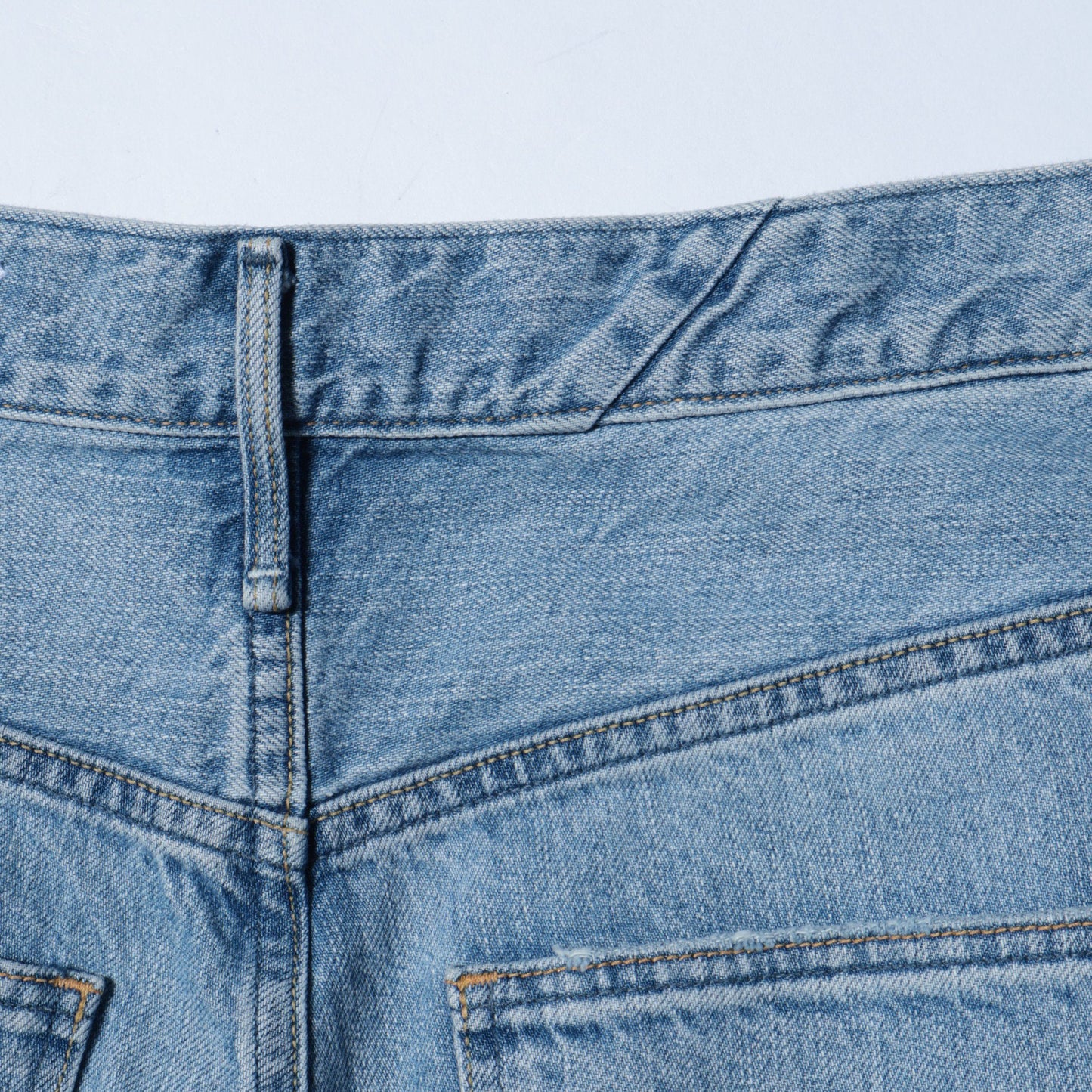 UPPER HIGHTS:パンツ