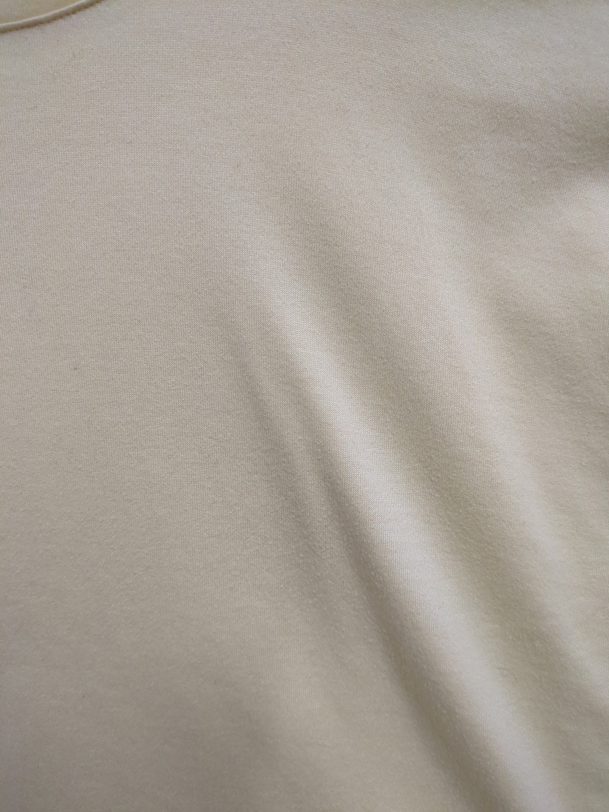 GATHER SLEEVE WIDE TOPS