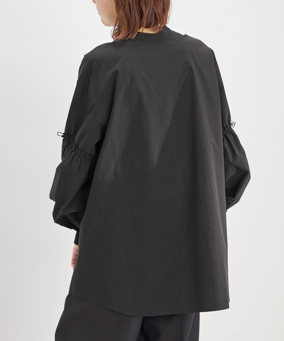 〈手洗い可能〉Wai+: スムース ポプリン デザイン スリーブ シャツ