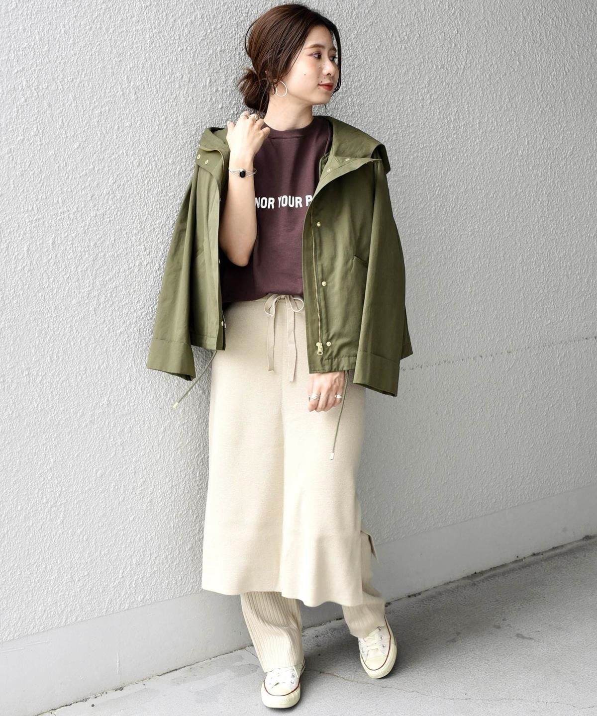 Khaju:ニットスカート×パンツ