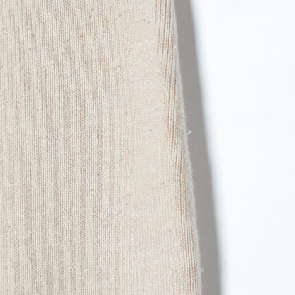 Khaju:ニットスカート×パンツ