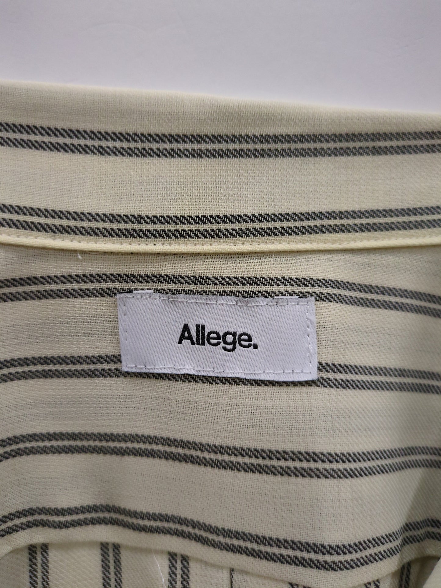 ALLEGE:STRIPE OPEN COL SHT