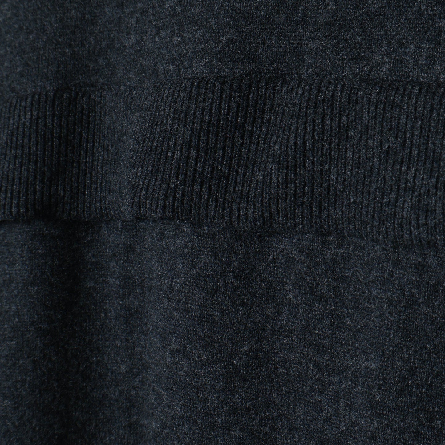 〈手洗い可能〉ケアフリーニットワンピース