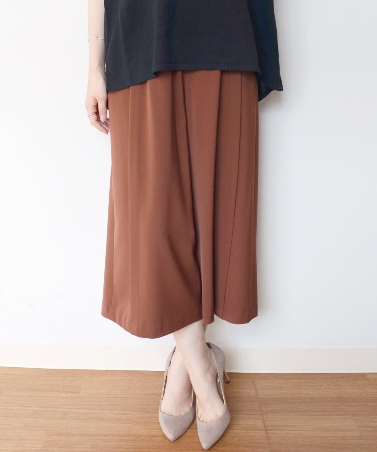 【手洗い可能】ワイドクロップドパンツ