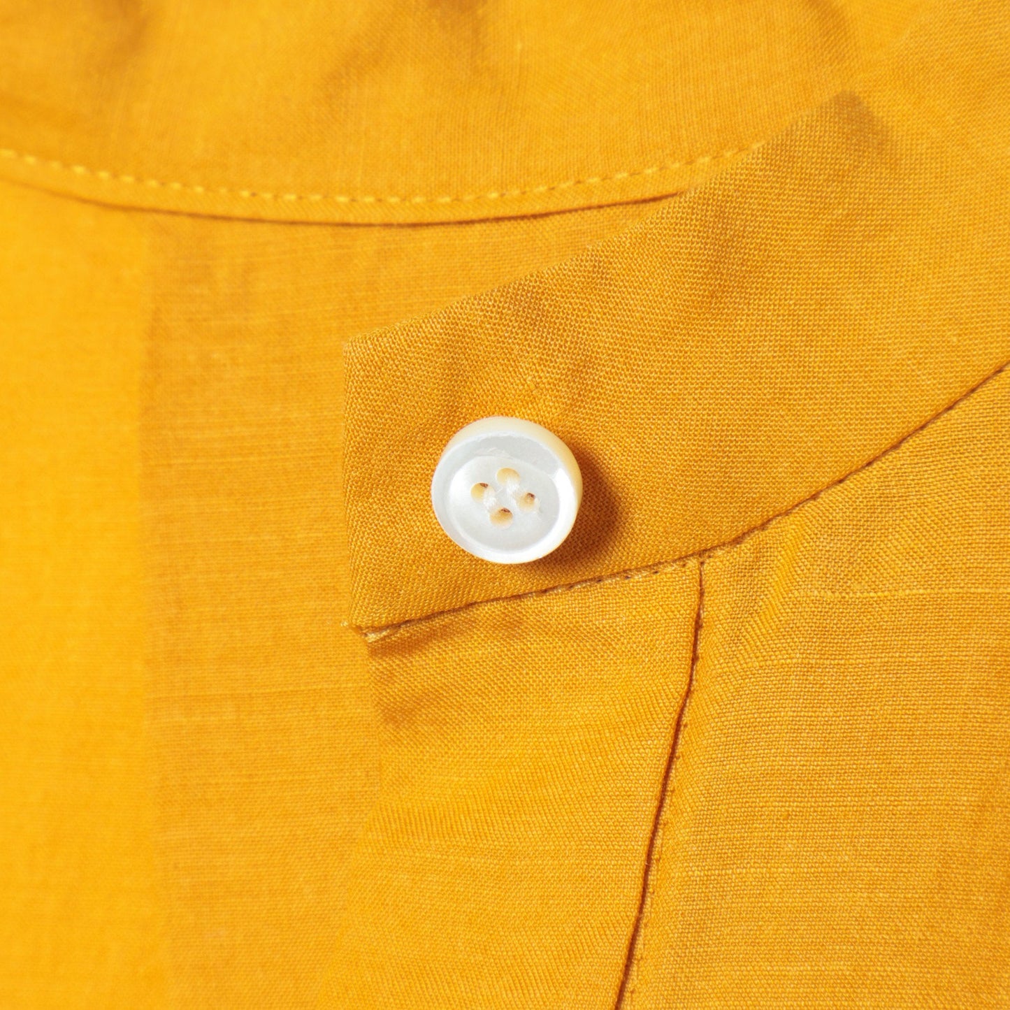 〈手洗い可能〉麻混 バンドカラー 半袖 ブラウス