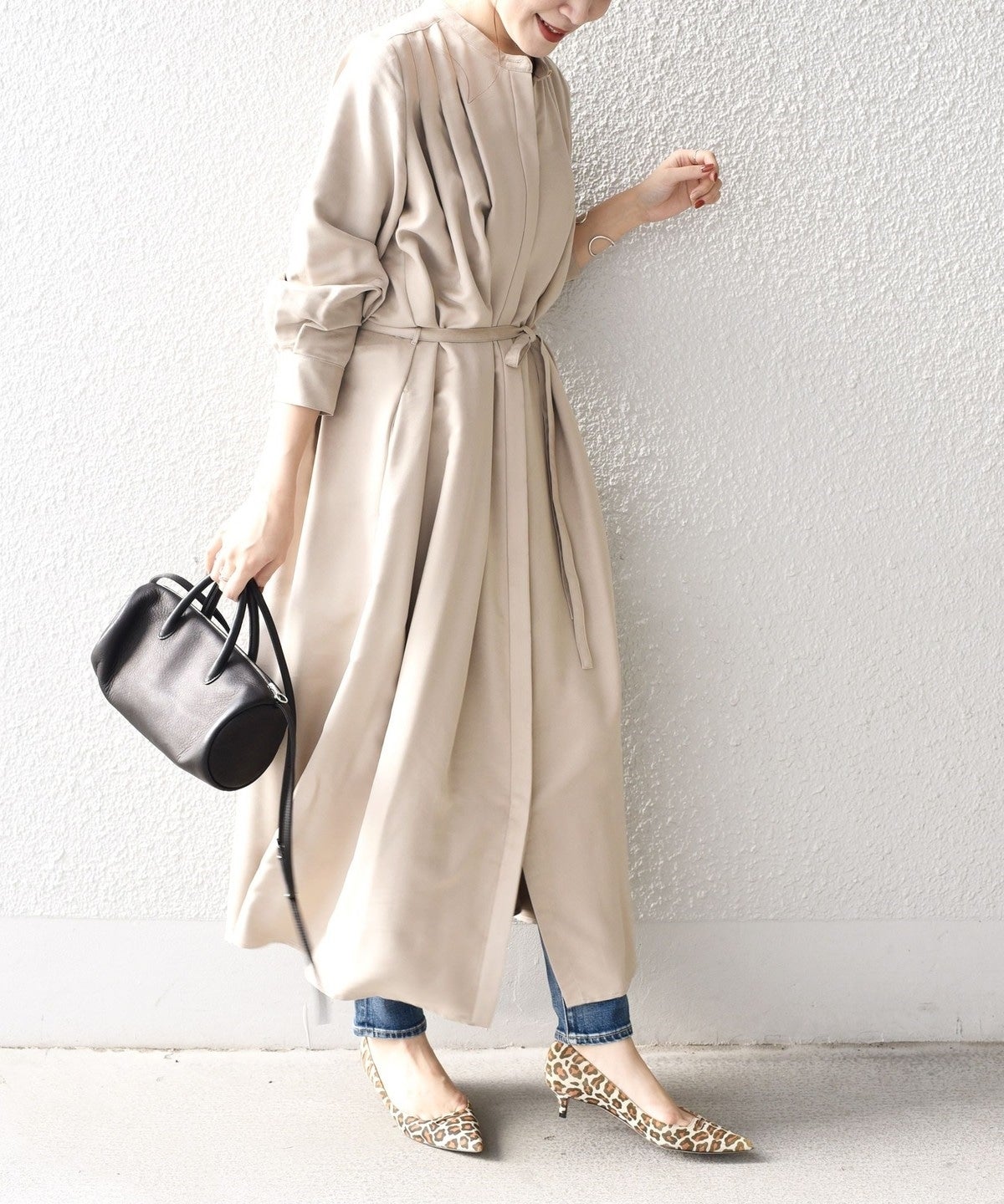 〈手洗い可能〉フェイクスエード羽織りワンピース