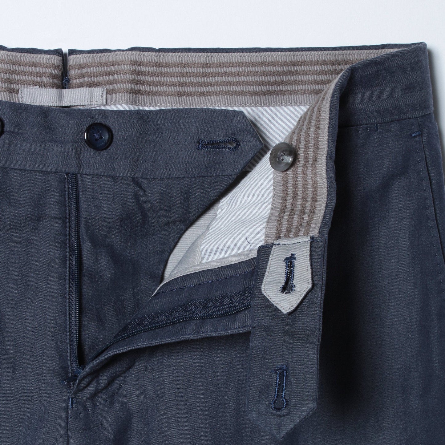 SD: 【ストレッチ】 コットン ヘリンボーン ドレスチノパンツ (ネイビー)