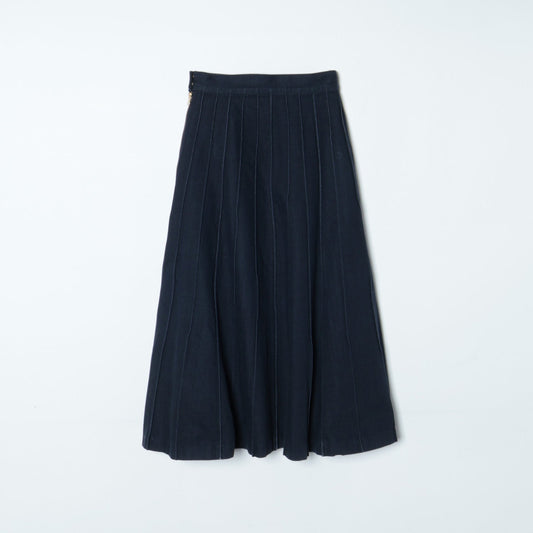 Nell:CTN PIN TUCK SK