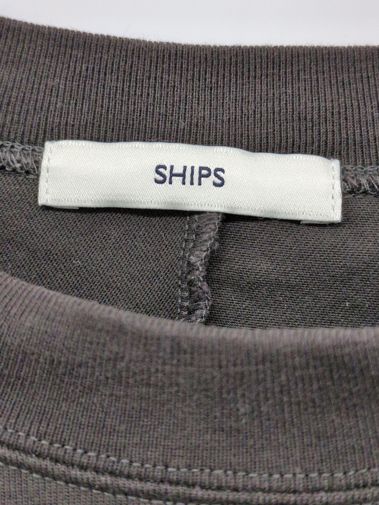 〈洗濯機可能〉バック フリル 半袖 Tシャツ