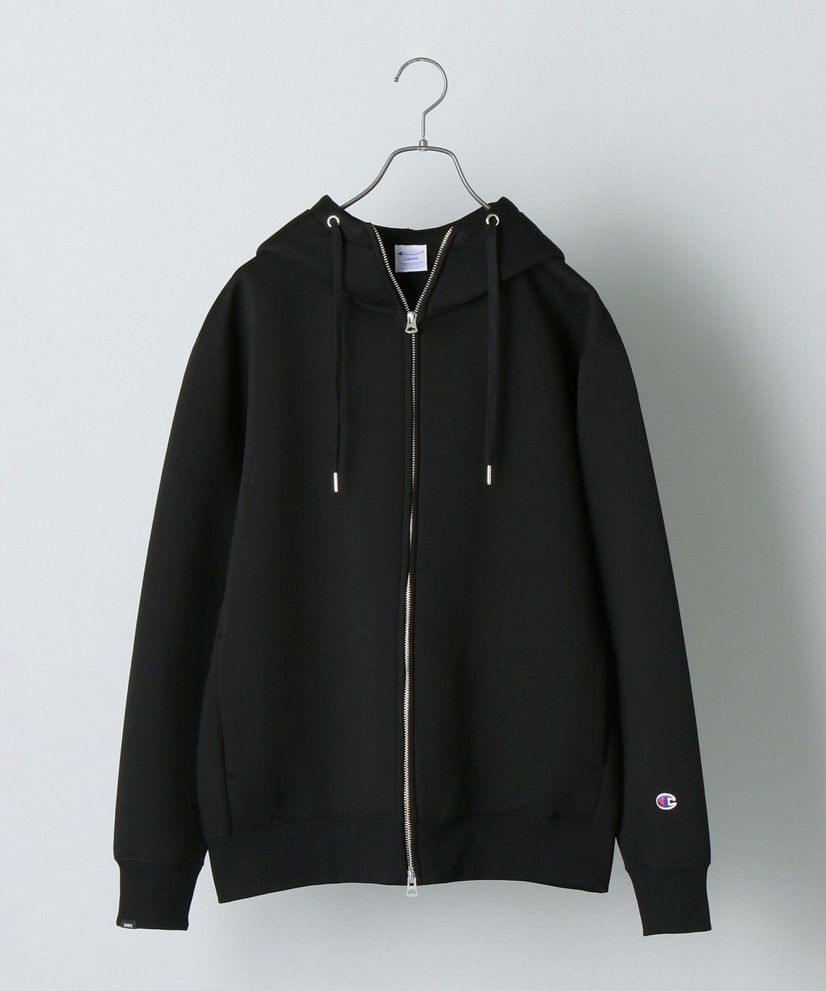 【SHIPS別注】Champion: Wrap Air(R) ハイネック ジップ パーカ