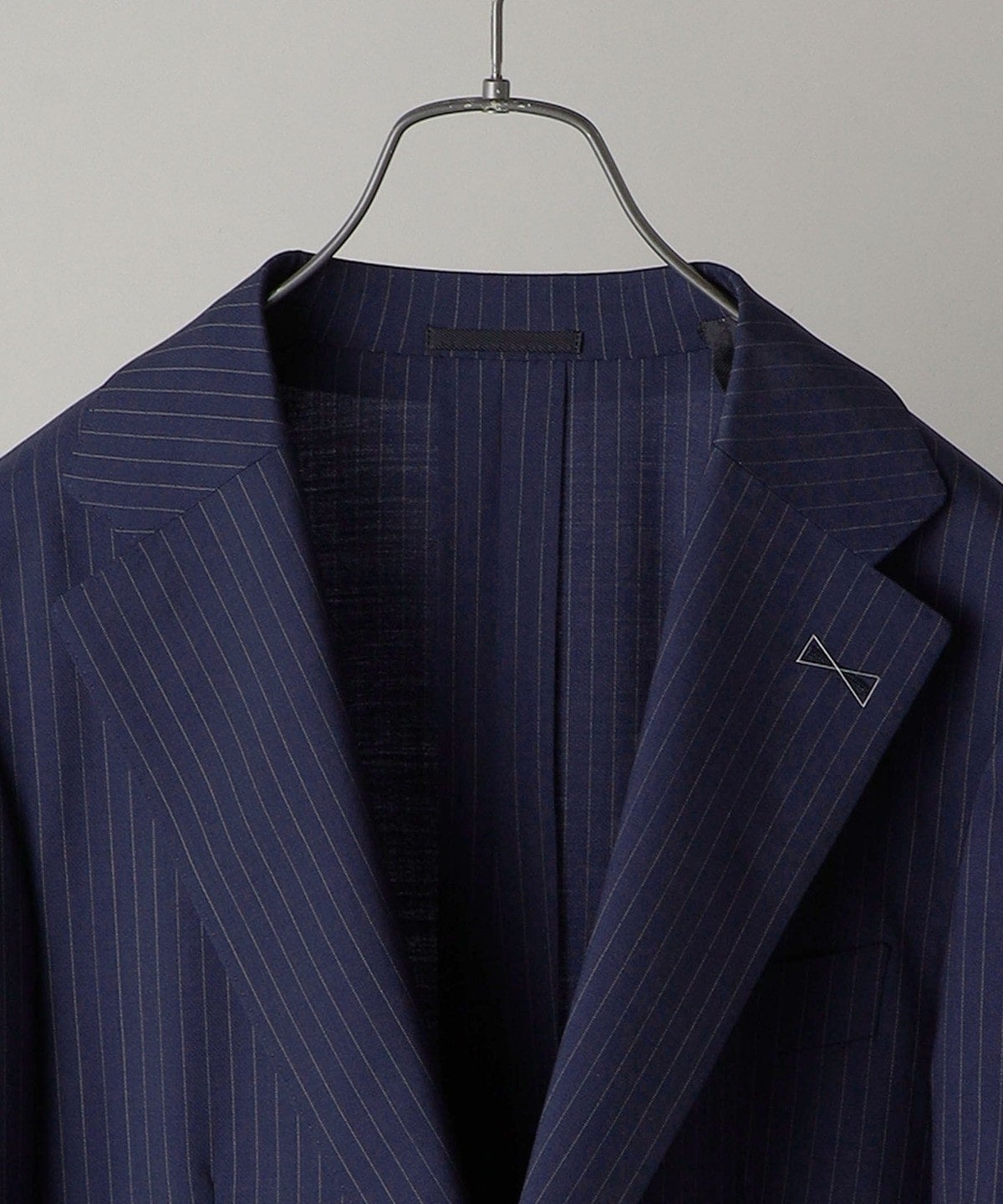エディフィス　CERRUTI スーツ　スリーピース　シルク　ネイビー　ストライプ SHIPS:<多機能素材> CERRUTI ネイビー ピンストライプ スーツ
