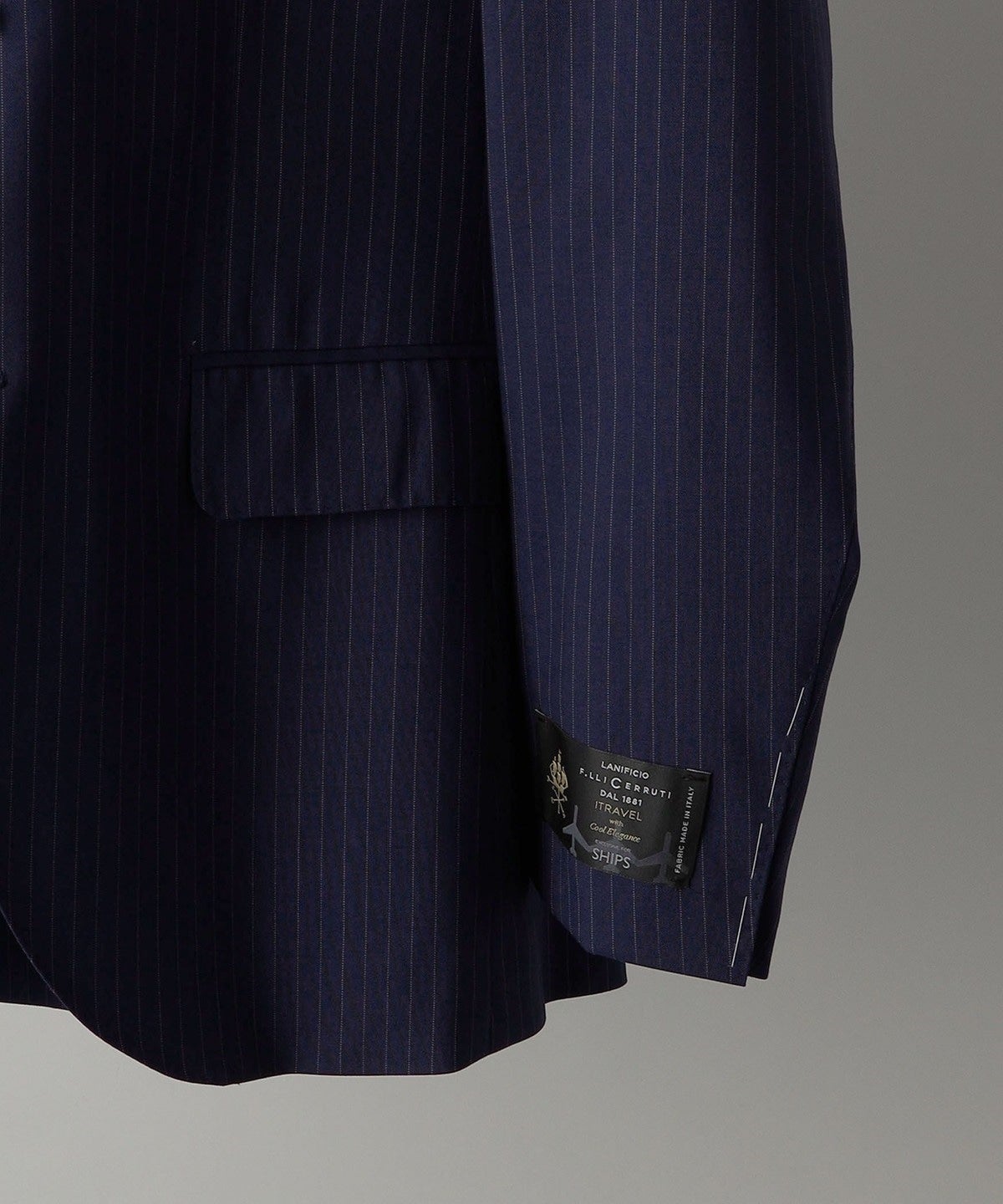 エディフィス　CERRUTI スーツ　スリーピース　シルク　ネイビー　ストライプ ネイビースーツ・ストライプのコーディネート（Cloth Ermenegildo