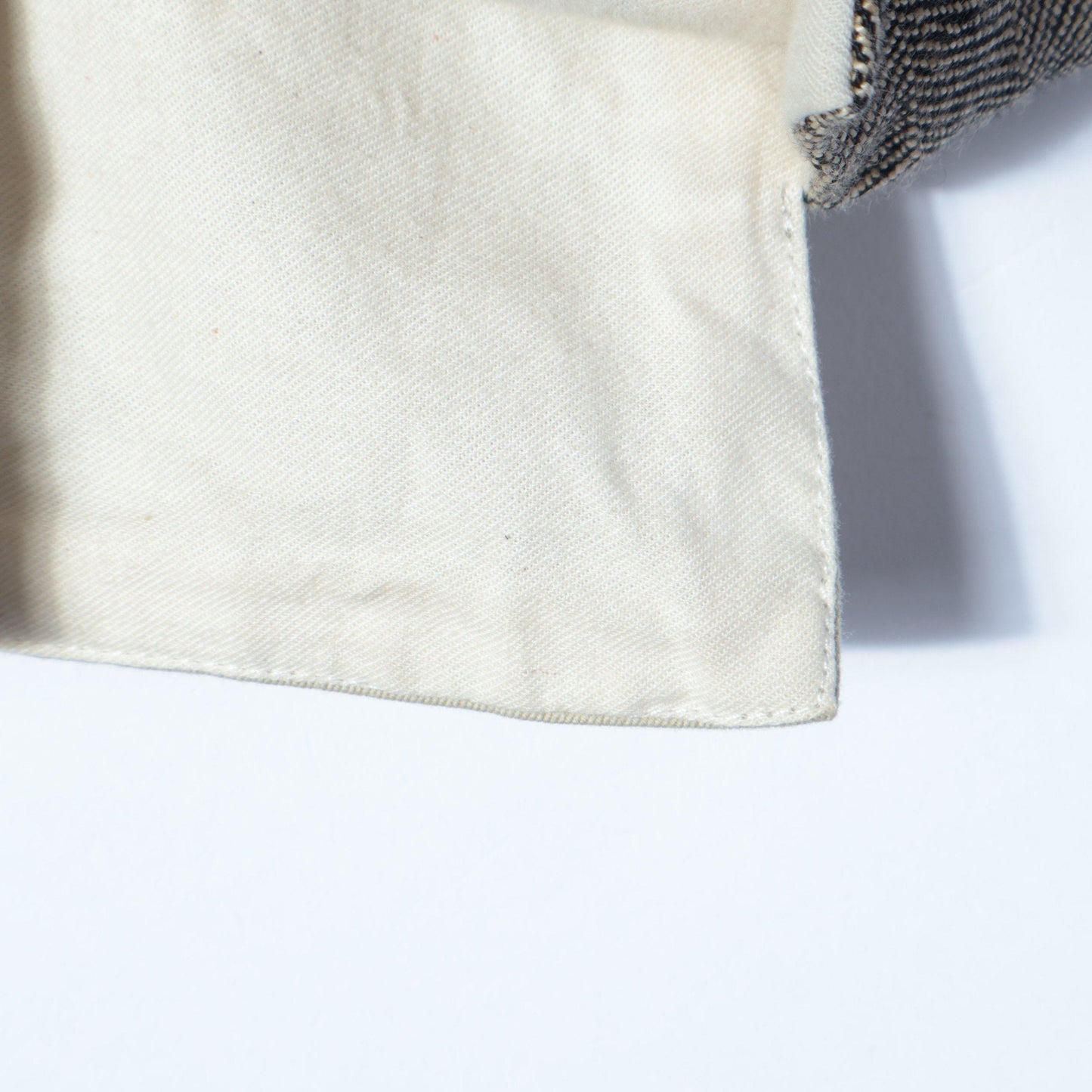 MAN1924:VEST LNN HRN