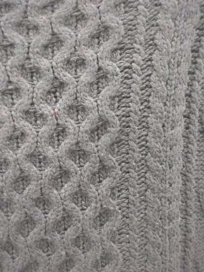 23:BILKY CABLE VEST
