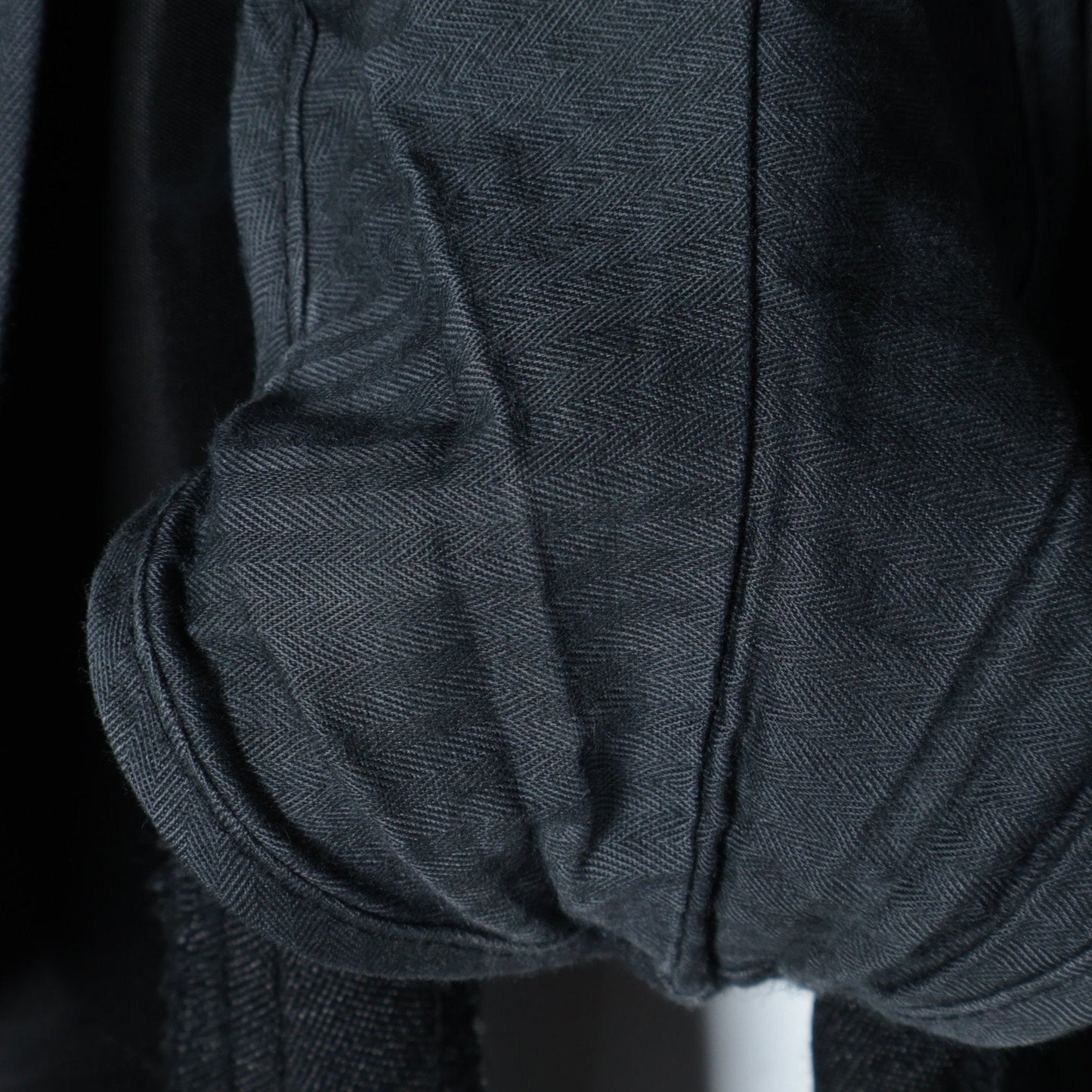 SD: ラスティック トロピカル スラックス（ダークグレー）