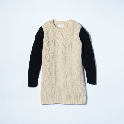 WJKW:HAND KNITTED OP