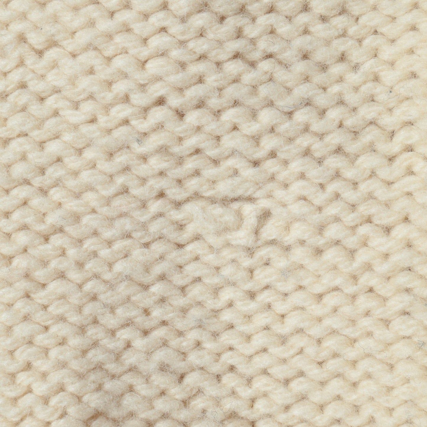 WJKW:HAND KNITTED OP
