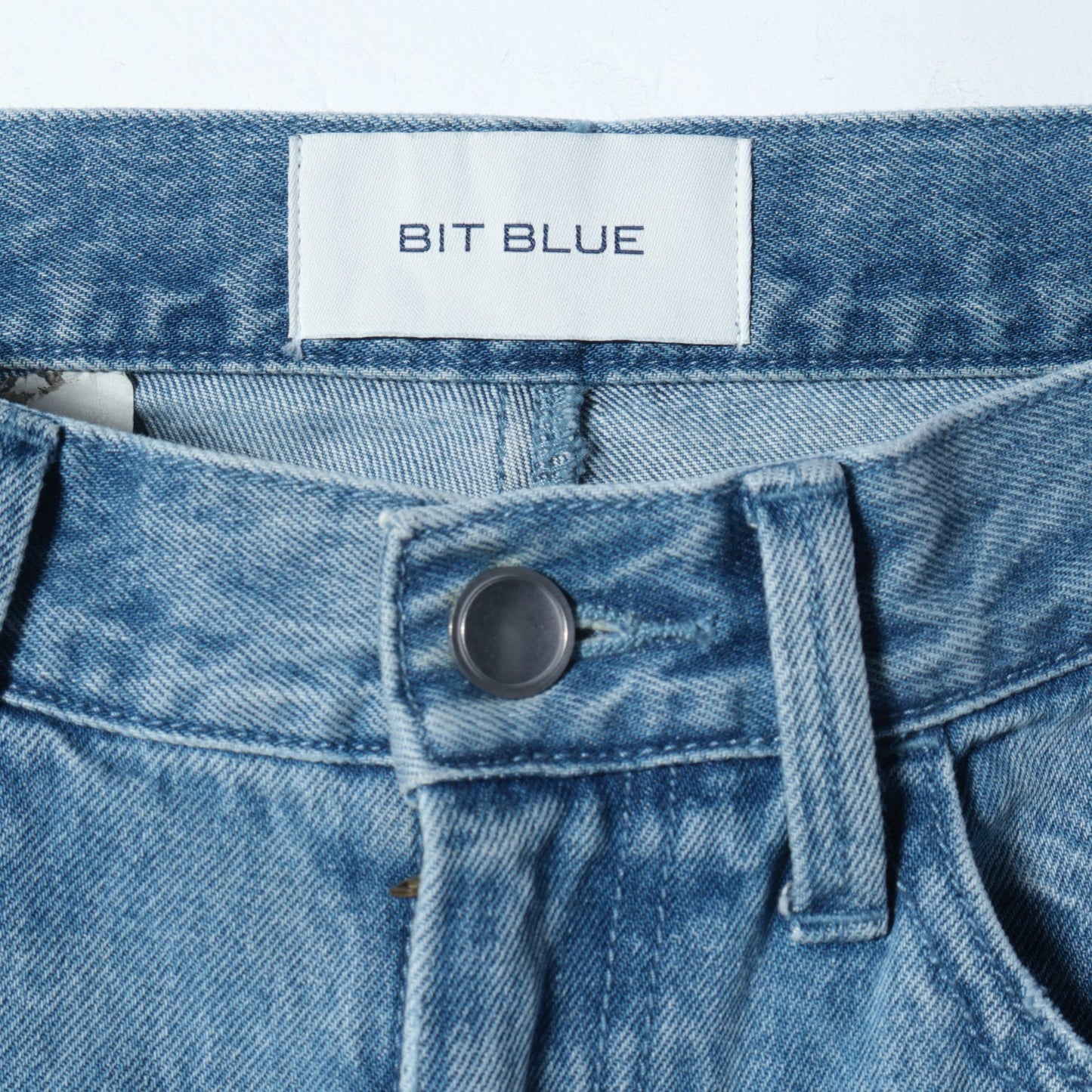 BIT BLUE:パンツ