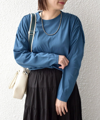 〈洗濯機可能〉ショルダー ギャザー ラウンド へム ロング スリーブ TEE
