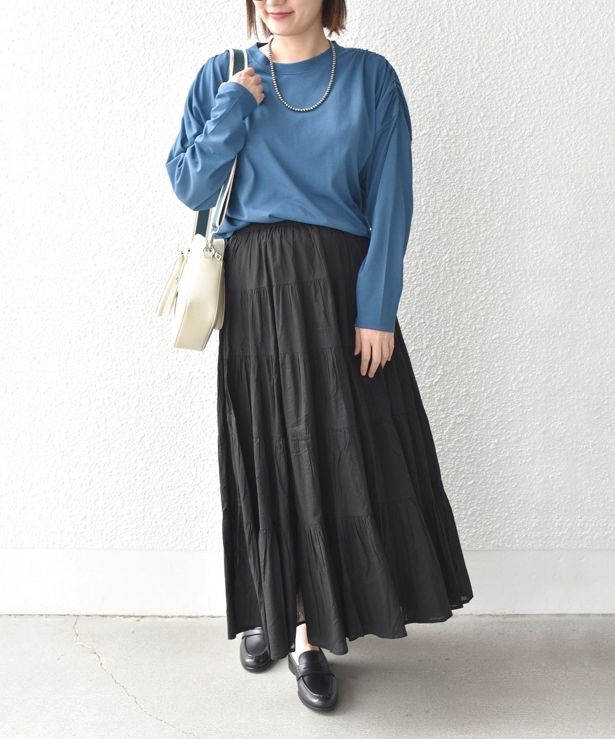〈洗濯機可能〉ショルダー ギャザー ラウンド へム ロング スリーブ TEE