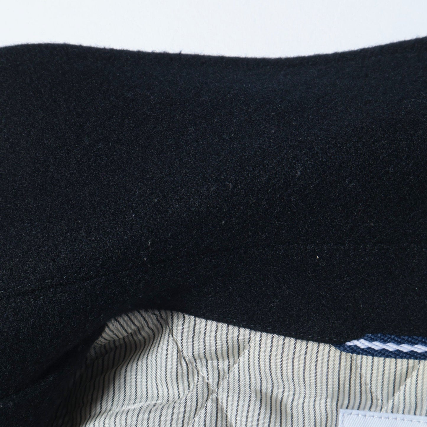 SHIPS: HAMILTON LAMBSWOOL メルトン シングル Pコート REG