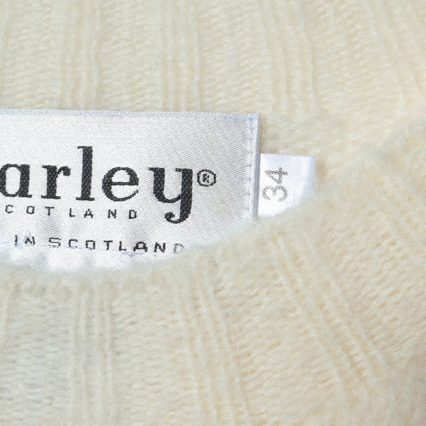 Harley of Scotland:クルーネックプルオーバーニット