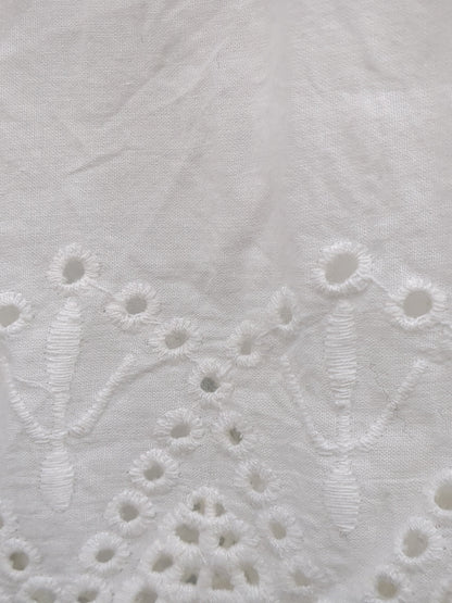 CUT LACE GATHER BL