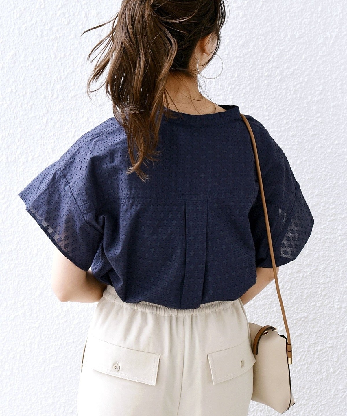 SHIPS any:〈洗濯機可能〉カットジャカード ヘム ドロスト シャツ ブラウス