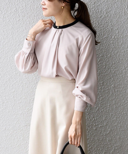 〈手洗い可能〉配色パイピングブラウス