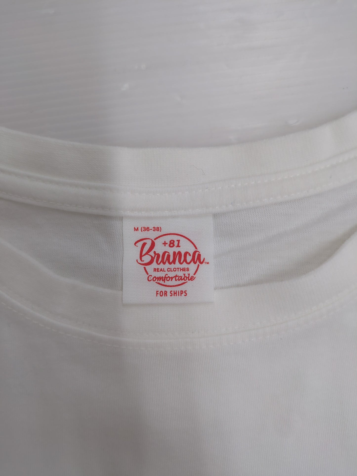 81BRANCA:プリントロゴTEE