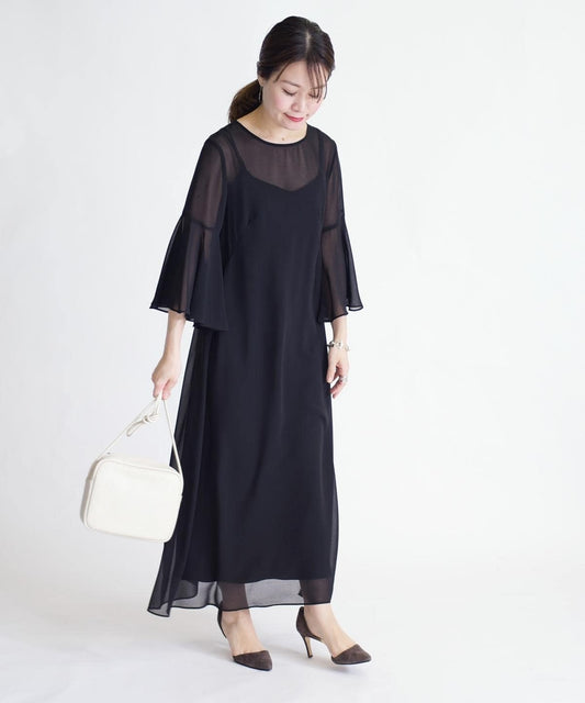 little black:シフォンフレアスリーブワンピース