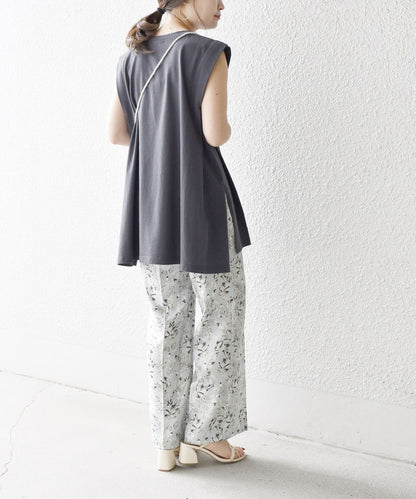 【WEB限定】ショルダータックカットソー