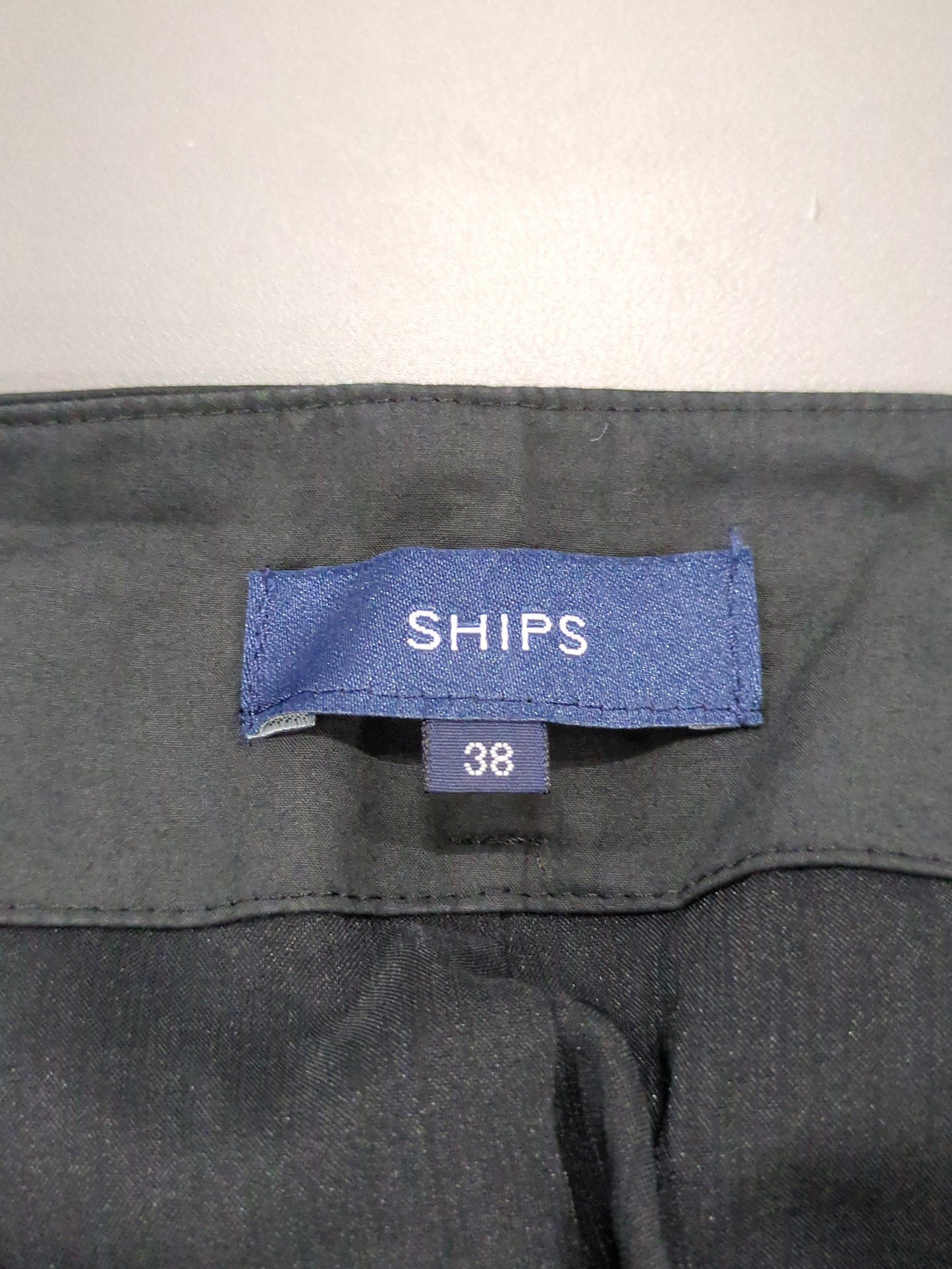 SHIPS:SLD WAIST GATHER PT 2