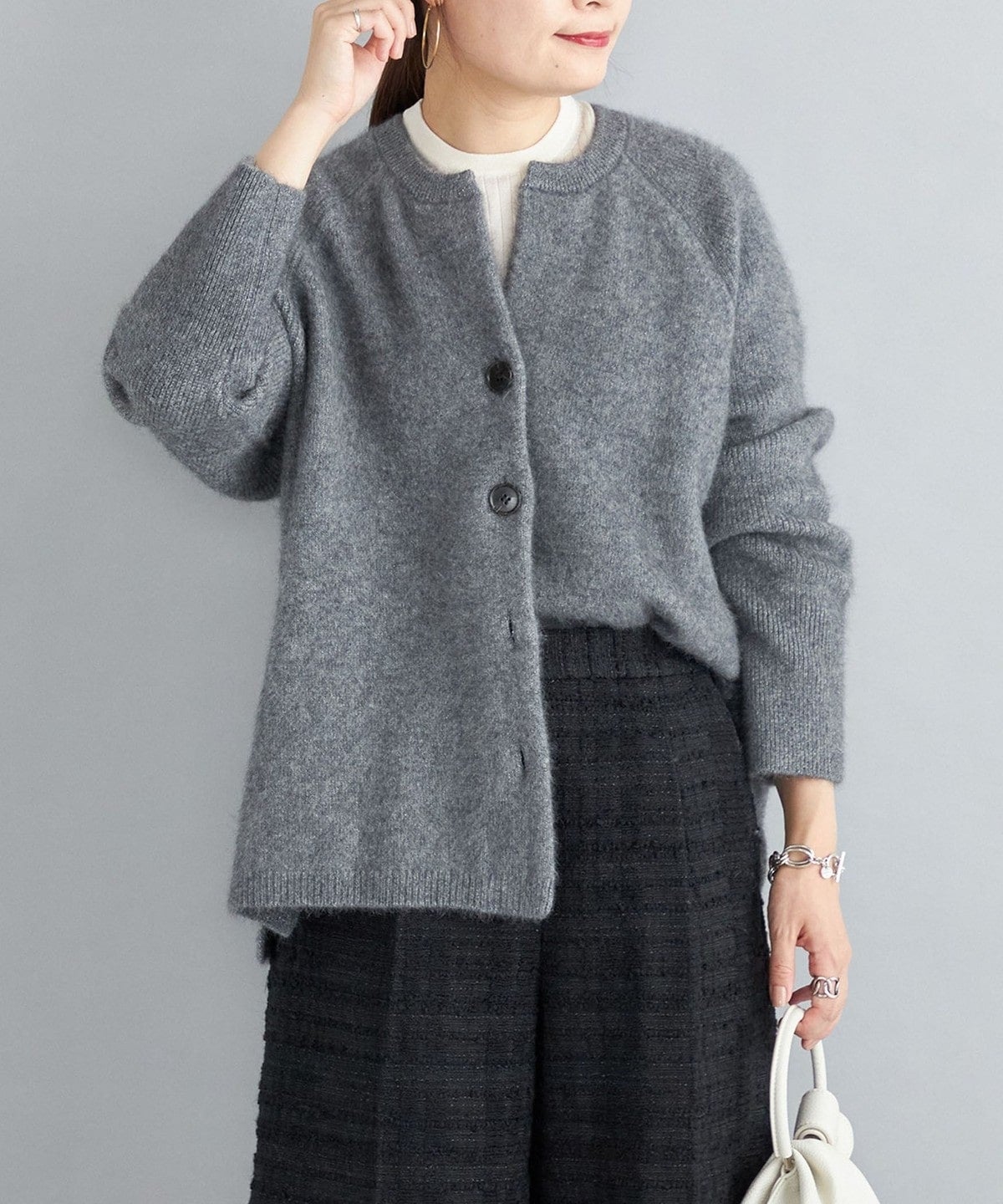 〈手洗い可能〉ヘアリー キーネック カーディガン