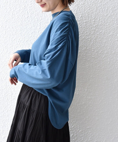 〈洗濯機可能〉ショルダー ギャザー ラウンド へム ロング スリーブ TEE