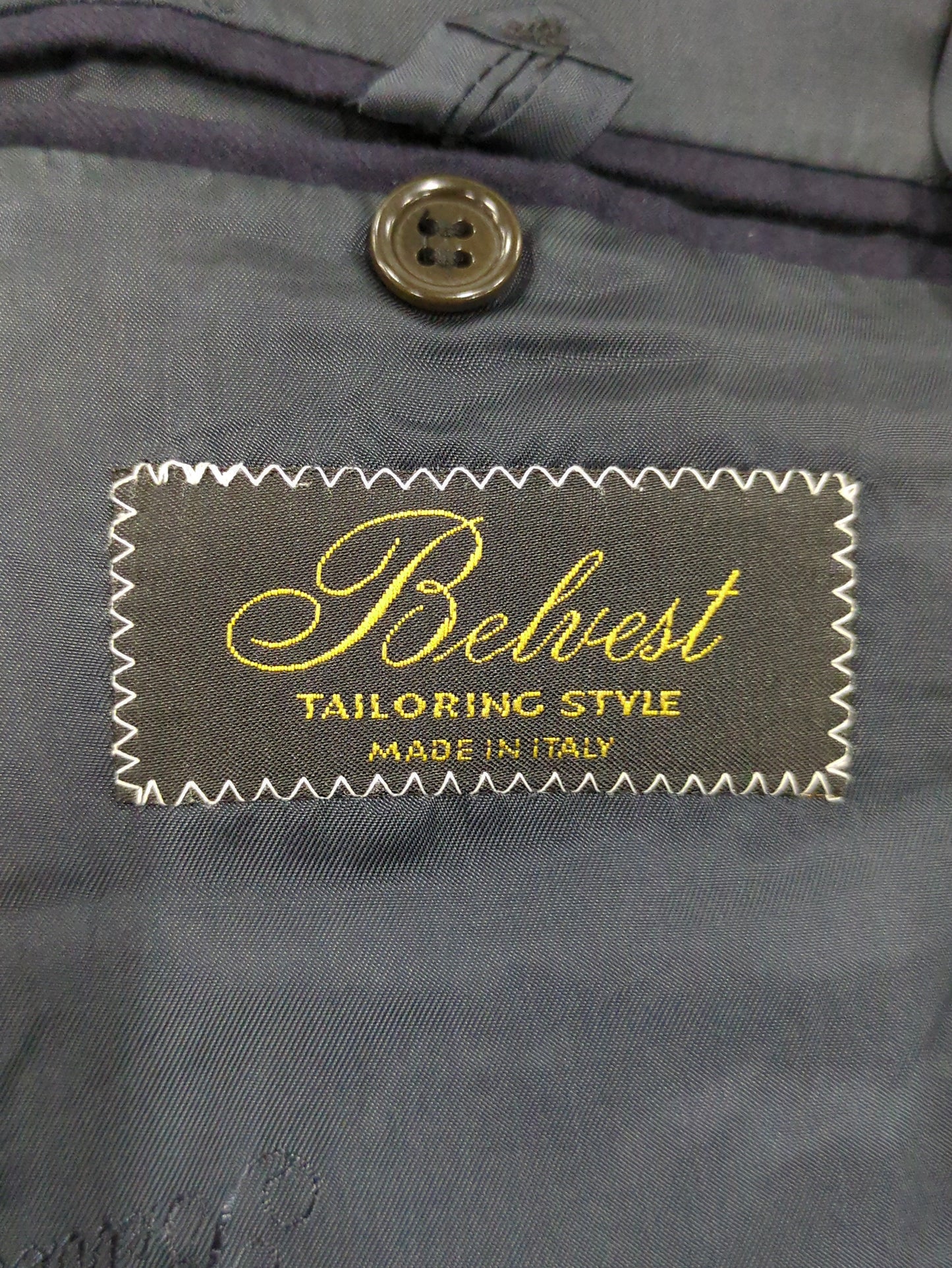 BELVEST:スーツ