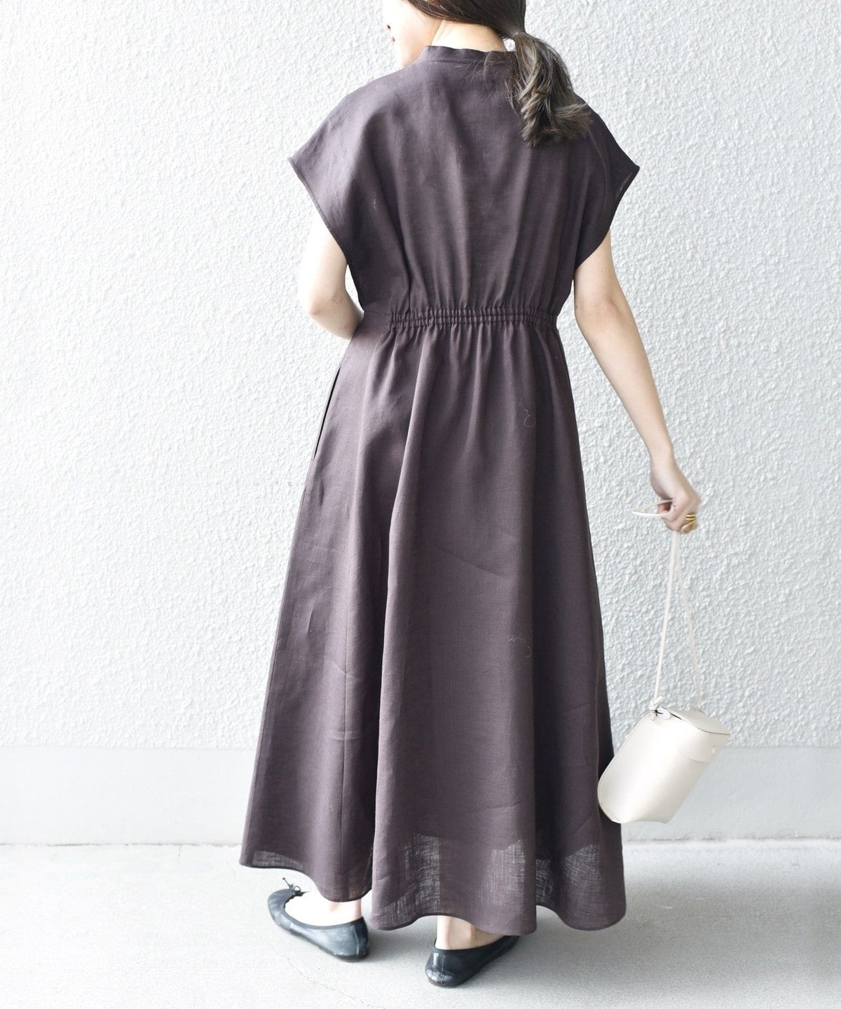 〈手洗い可能〉テレデランカットオフカラーワンピース