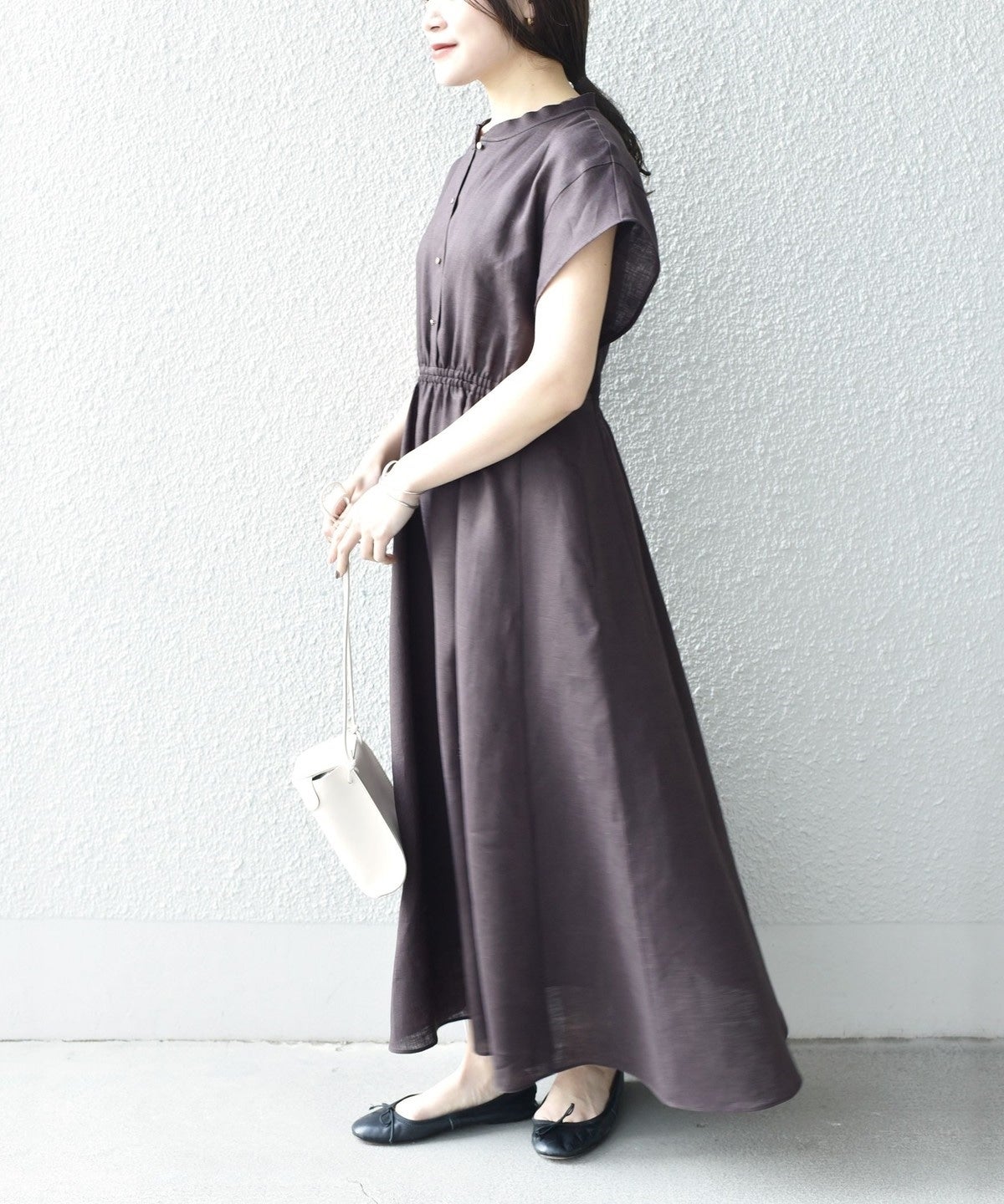 〈手洗い可能〉テレデランカットオフカラーワンピース