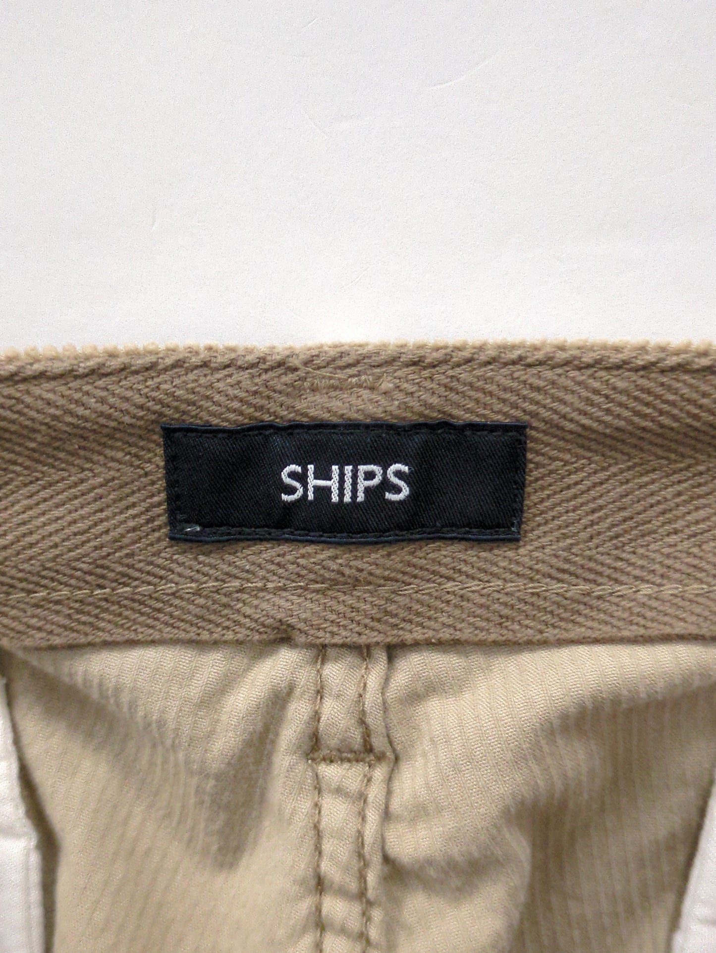 SHIPS:〈抗菌加工〉MADE IN JAPAN コーデュロイ テーパード チノパンツ