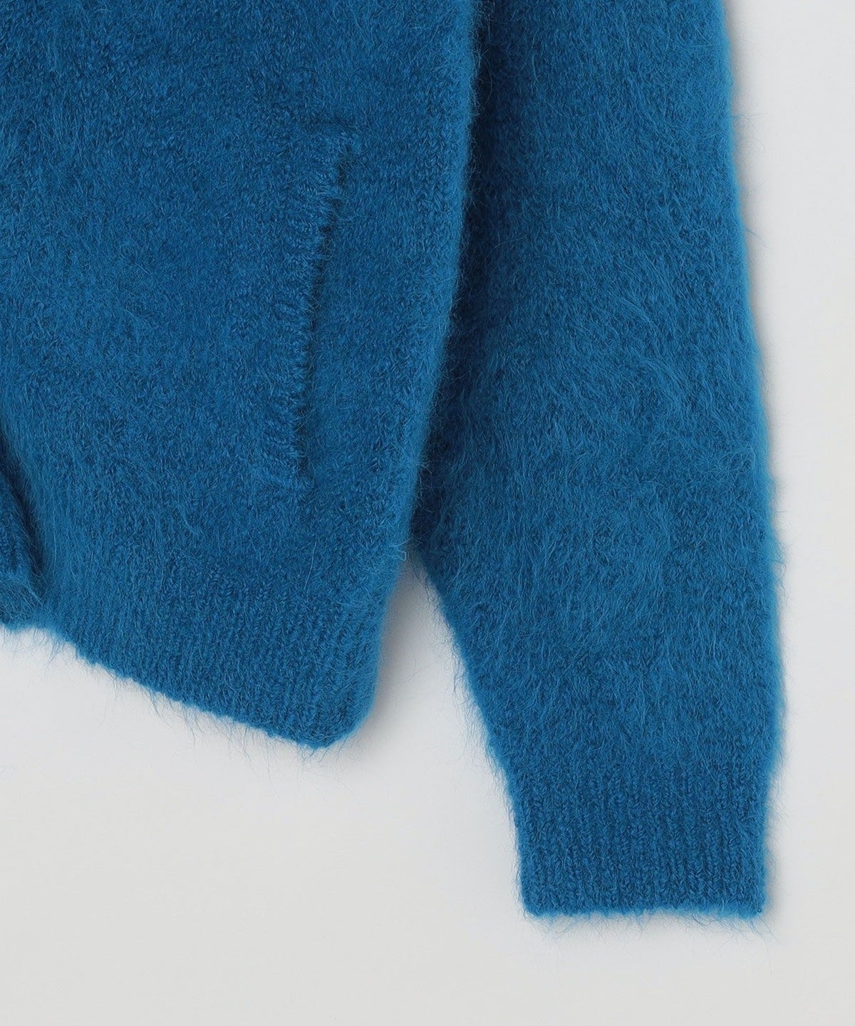 SHIPS: スリアルパカ Vネック カーディガン