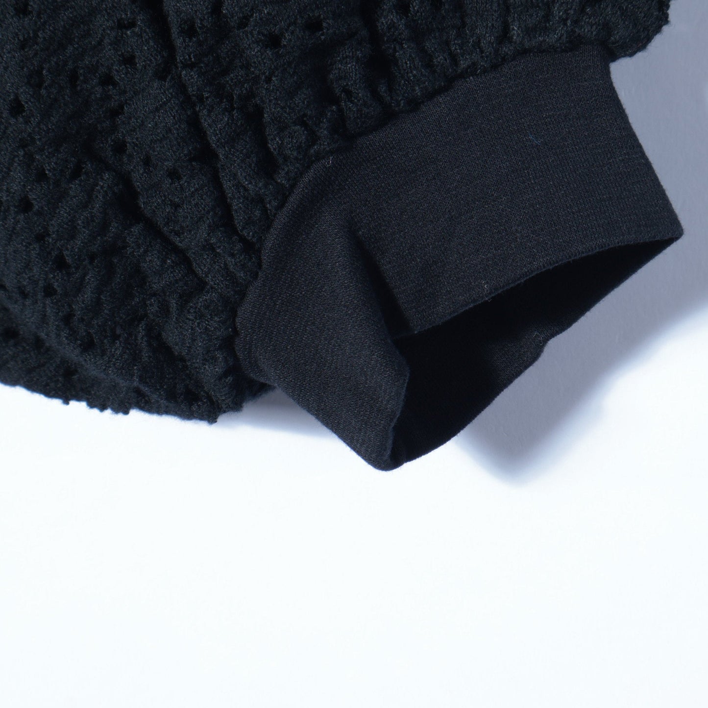 〈手洗い可能〉アイレットボリュームスリーブプルオーバー