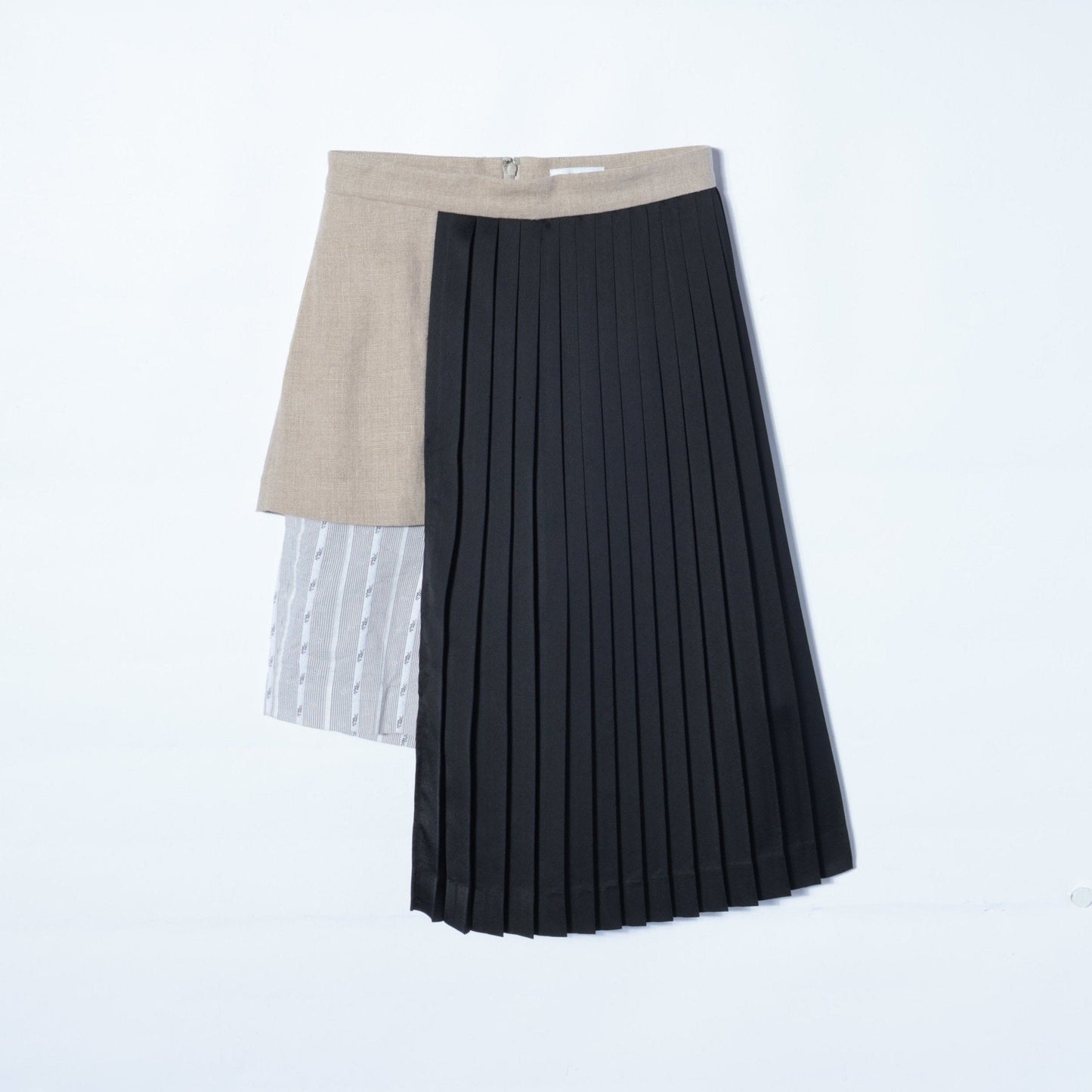 MOUJIC:ショートパンツ