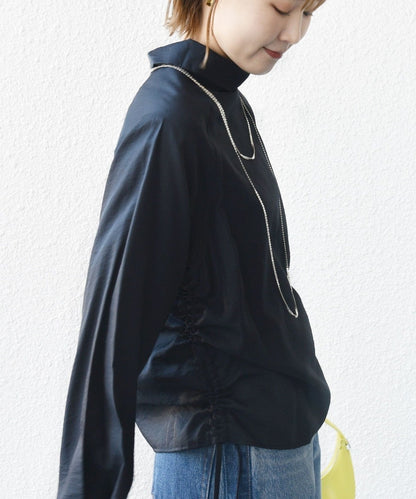 【WEB限定】〈洗濯機可能〉シアー ハイネック 2WAY ブラウス